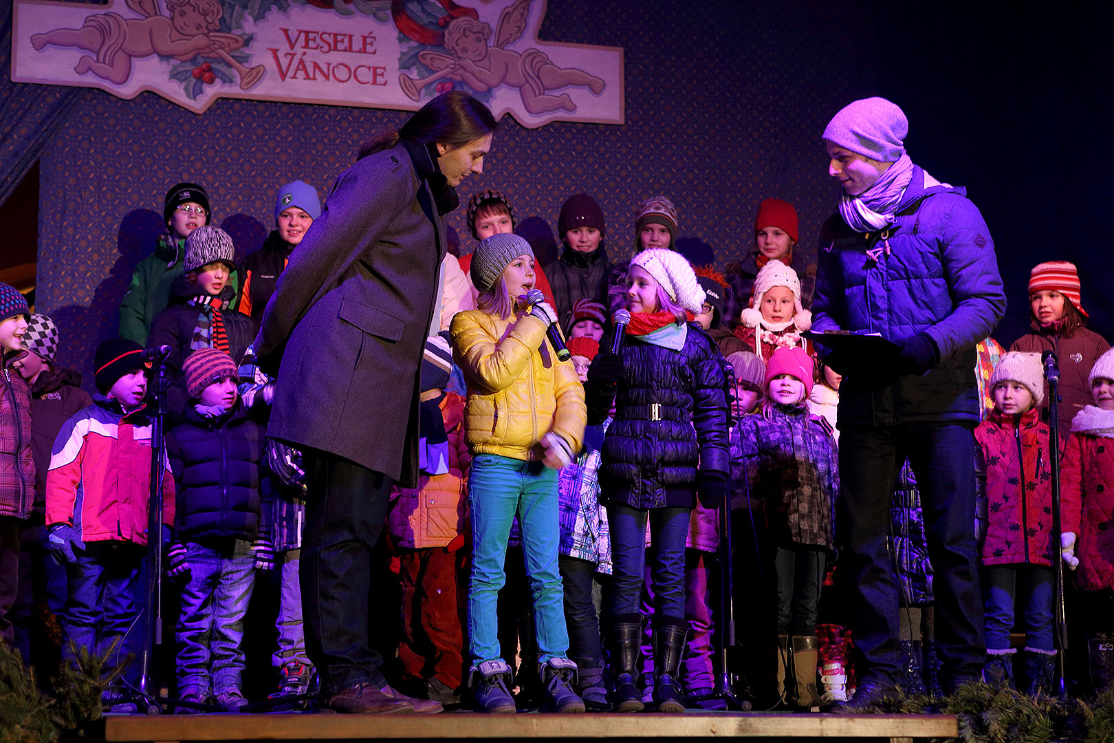 3. Adventsonntag - gemeinsames Singen am Weihnachtsbaum, 15.12.2013