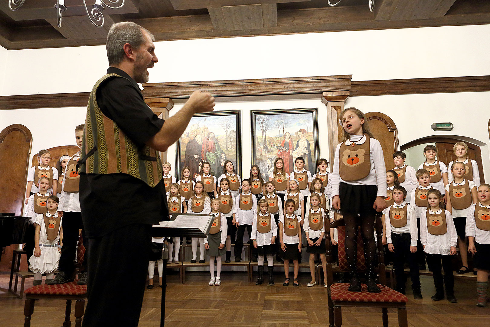 Wir bringen euch Neuigkeiten mit - Konzert der Band Brumlíci und der Gäste, Kunstschule ZUŠ Český Krumlov, 19.12.2013