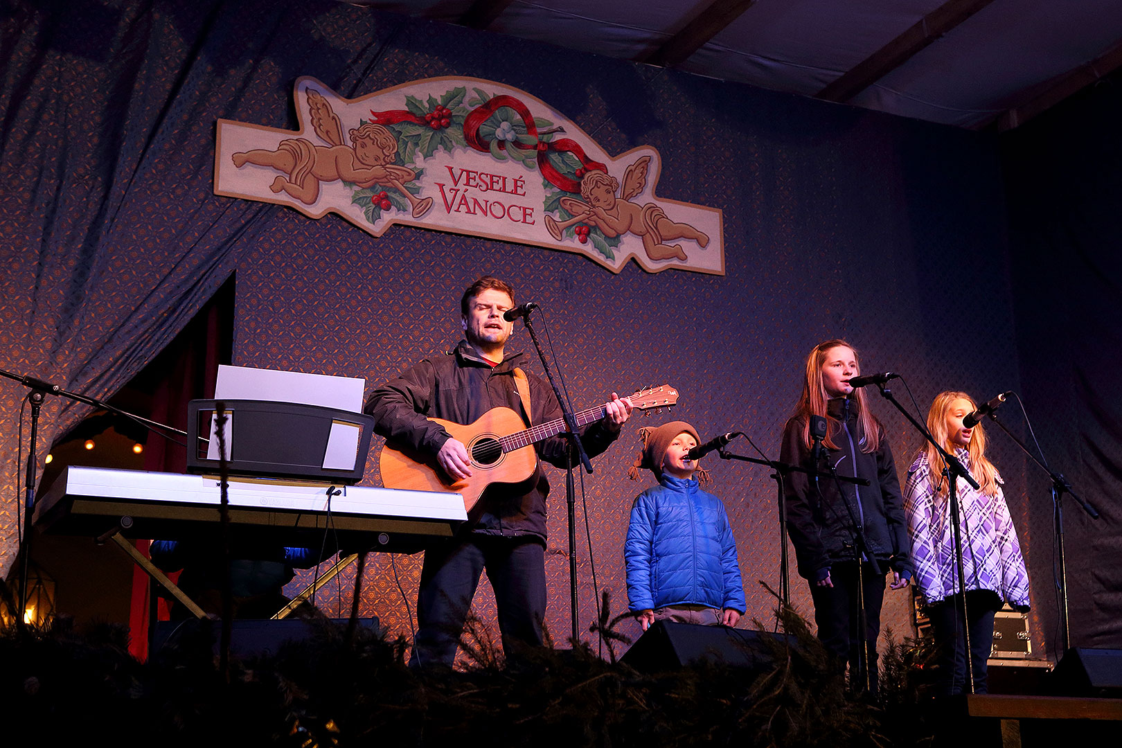 4. Adventsonntag - Wir bringen Weihnachtslieder mit, 22.12.2013