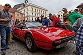 Sraz motoklubu Ferrari Club Austria a přehlídka luxusních automobilů, náměstí Svornosti Český Krumlov 2.5.2014, foto: Lubor Mrázek