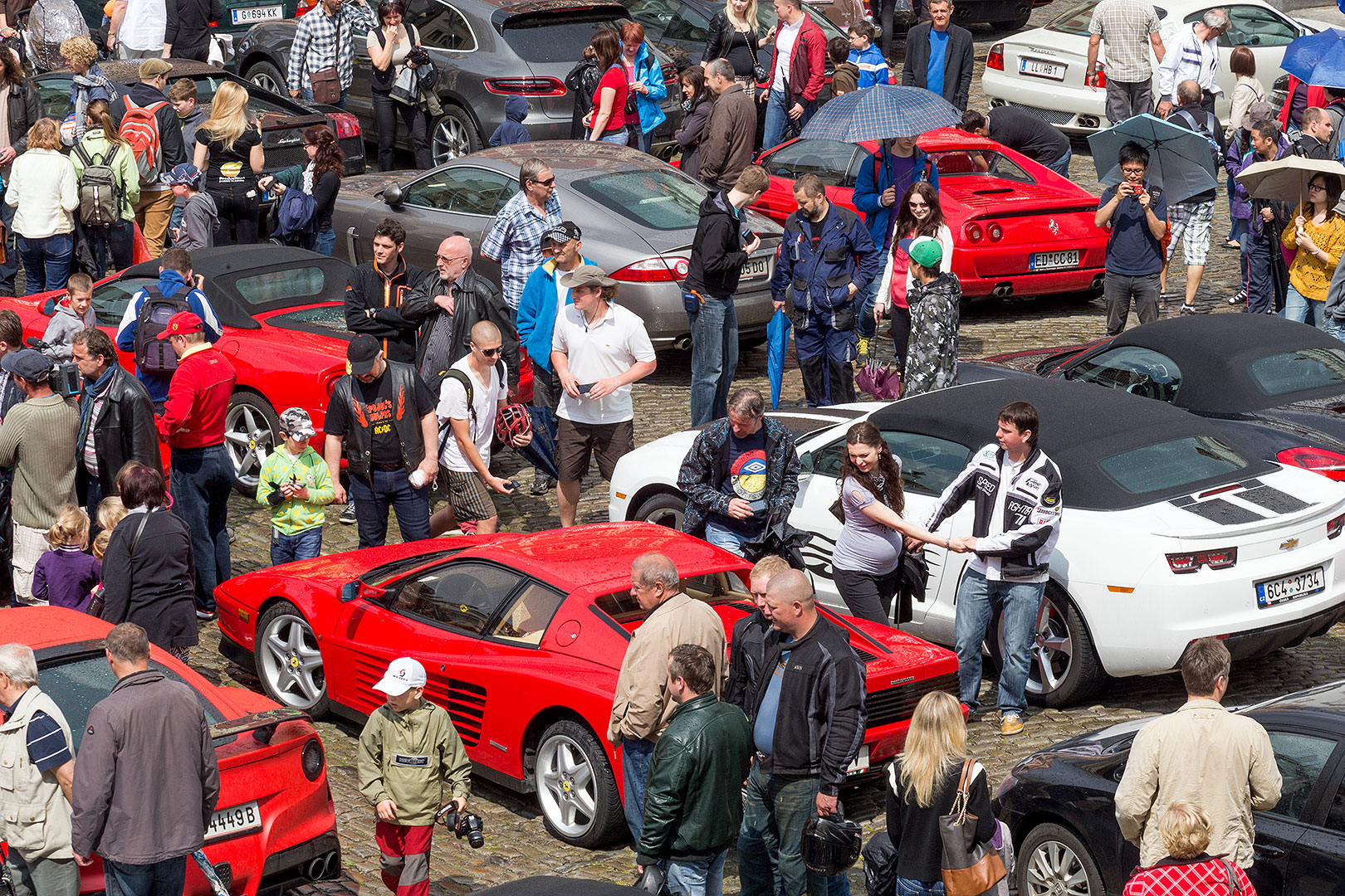 Ferrari Club Österreich, the Svornosti Square Český Krumlov 2.5.2014