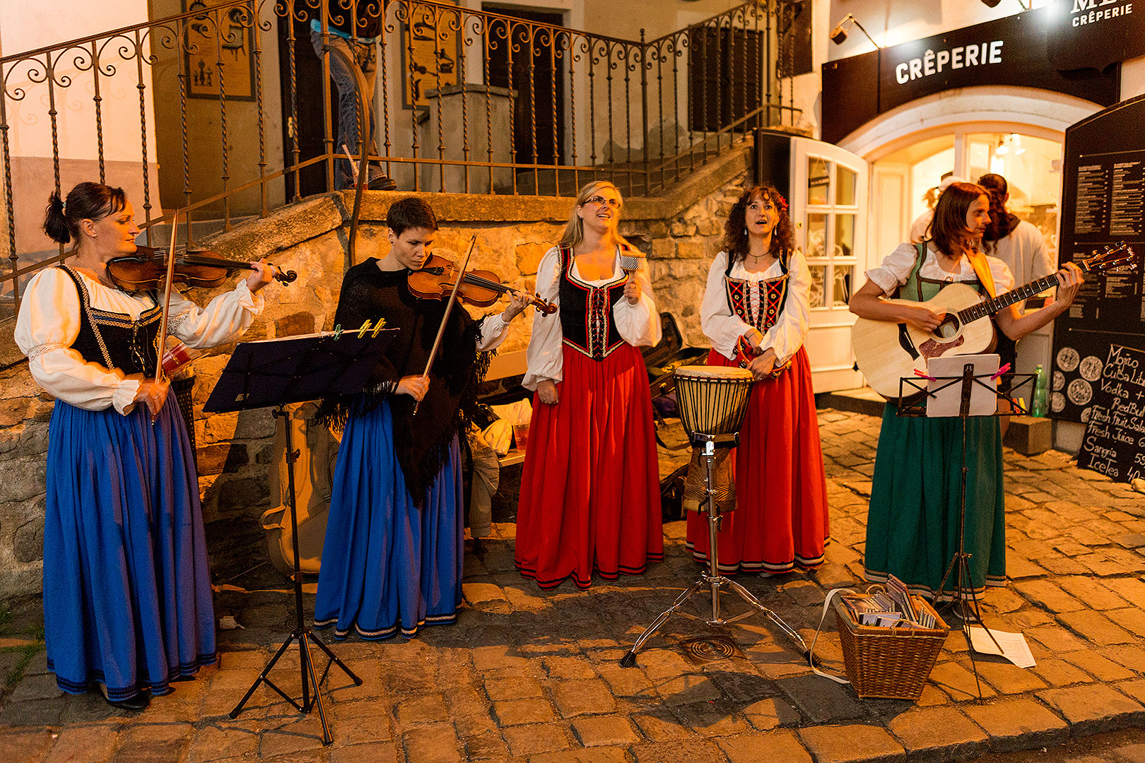 Fest der fünfblättrigen Rose ®, Freitag 20. 6. 2014