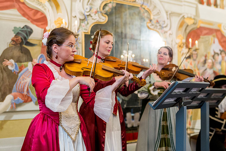 Barokní noc na zámku Český Krumlov ® 27.6 a 28.6.2014, Festival komorní hudby Český Krumlov