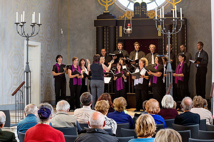 Musica Divina - Gemischter Chor unter der Führung von Zdeňka Litvanová, 29.6.2014, Kammermusikfestival Český Krumlov