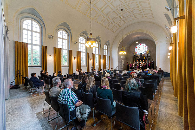 Musica Divina - Gemischter Chor unter der Führung von Zdeňka Litvanová, 29.6.2014, Kammermusikfestival Český Krumlov