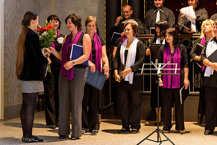 Musica Divina - smíšený pěvecký sbor, umělecká vedoucí Zdeňka Litvanová, 29.6.2014, Festival komorní hudby Český Krumlov