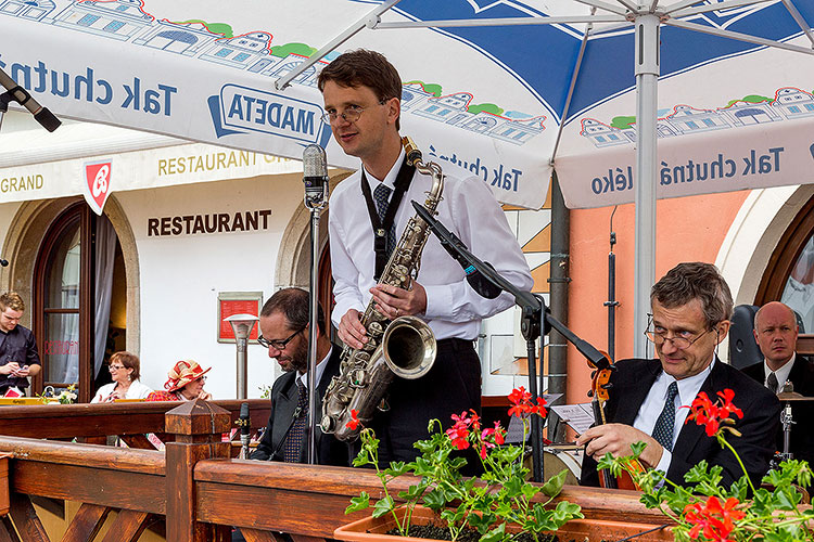 Jazzband schwarzenberské gardy, kapelník Martin Voříšek, 29.6.2014, Festival komorní hudby Český Krumlov