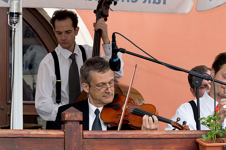 Jazzband schwarzenberské gardy, kapelník Martin Voříšek, 29.6.2014, Festival komorní hudby Český Krumlov