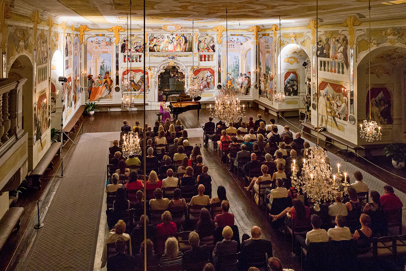 Nokturno, Olga Scheps (klavír), Koncert při svíčkách s číší vína, 4.7.2014, Festival komorní hudby Český Krumlov