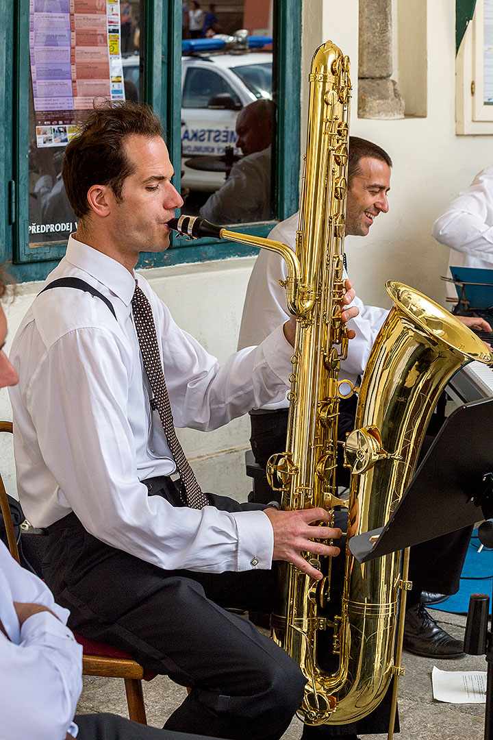 Jazzband schwarzenberské gardy, kapelník Martin Voříšek, 5.7.2014, Festival komorní hudby Český Krumlov