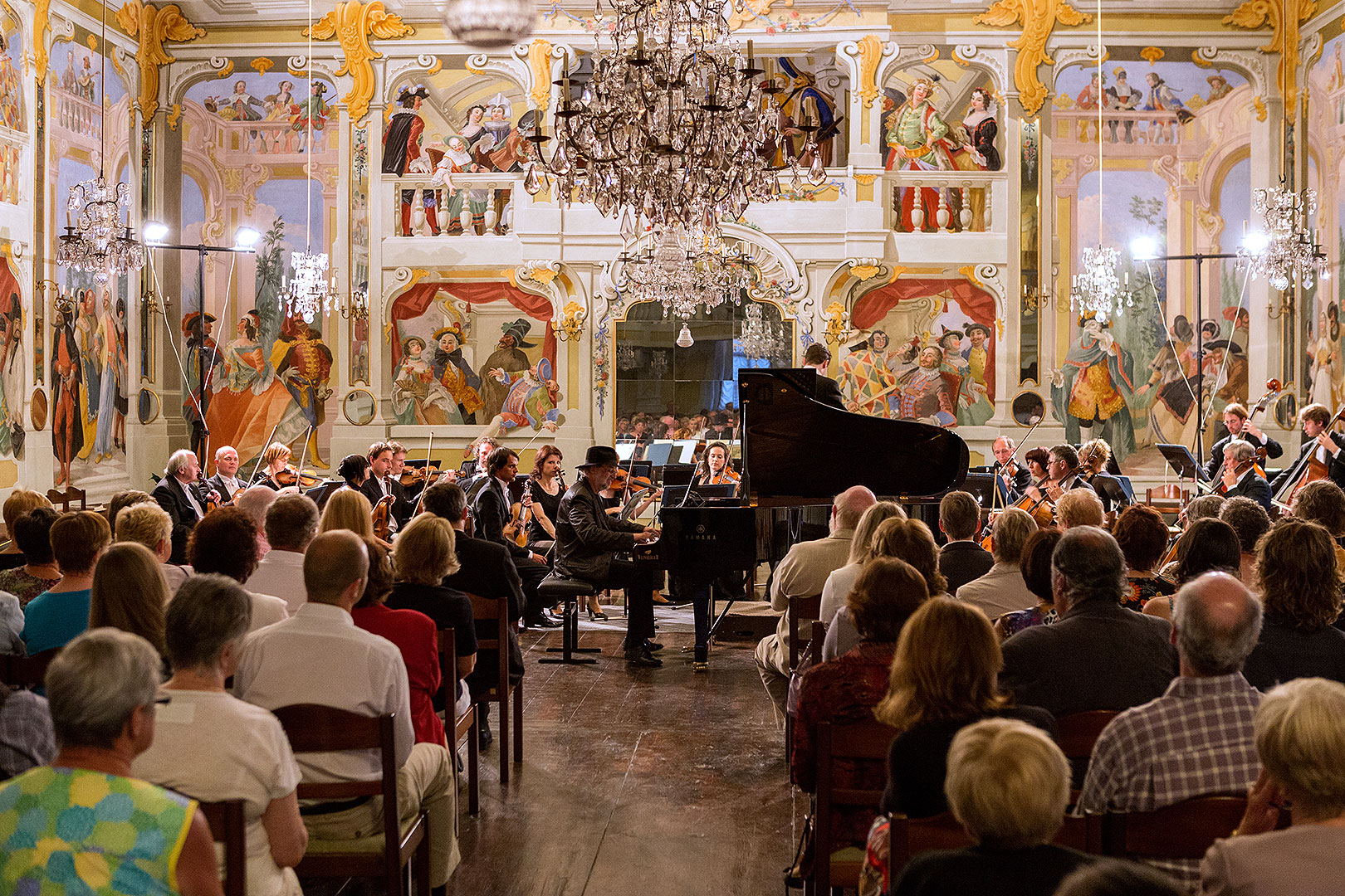 Chamber Philharmonic Orchestra of South Bohemia, Jan Simon (piano), Milan Svoboda (piano), 5.7.2014, Chamber Music Festival Český Krumlov