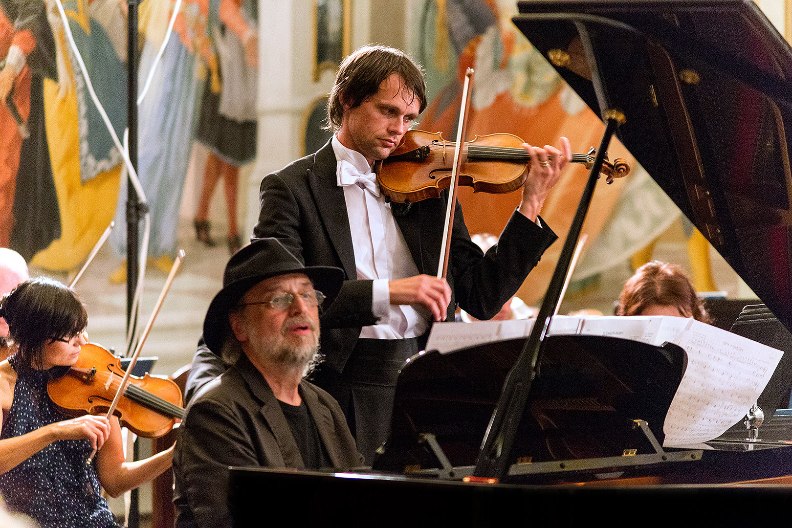 Jihočeská komorní filharmonie, Jan Simon (klavír), Milan Svoboda (klavír), 5.7.2014, Festival komorní hudby Český Krumlov