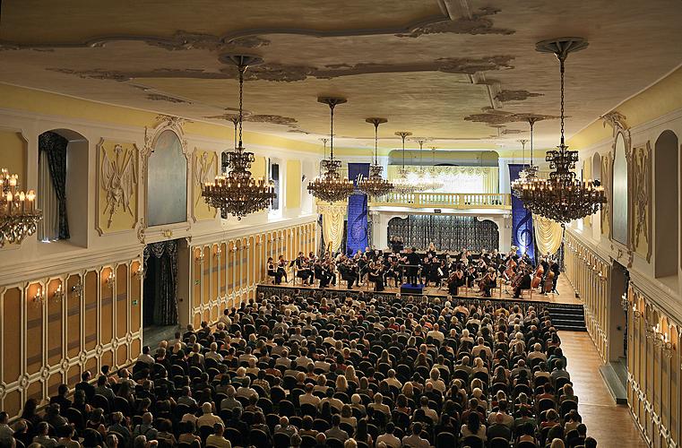 North Bohemian Philharmonic Teplice, conductor: Tomáš Brauner - Symphonic Concert to Mark the Year of Czech Music, 19.7.2014, International Music Festival Český Krumlov