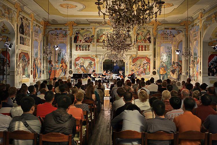 Shiran Wang (klavír), Škampovo kvarteto - komorní koncert, 24.7.2014, Mezinárodní hudební festival Český Krumlov