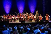 Gypsy Virtuoso Orchestra, 25.7.2014, Internationales Musikfestival Český Krumlov, Foto: Libor Sváček