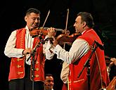 Gypsy Virtuoso Orchestra, 25.7.2014, Mezinárodní hudební festival Český Krumlov, foto: Libor Sváček