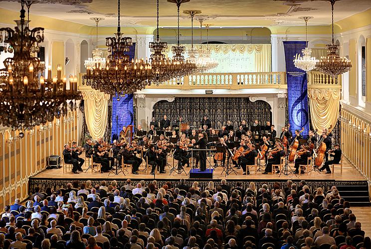 Ivan Ženatý (Violine), Rundfunksinfonieorchester Prag - Hommage an Antonín Dvořák, 26.7.2014, Internationales Musikfestival Český Krumlov