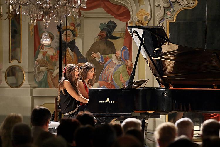 Ferhan a Ferzan Önder (klavír) - klavírní recitál, 7.8.2014, Mezinárodní hudební festival Český Krumlov