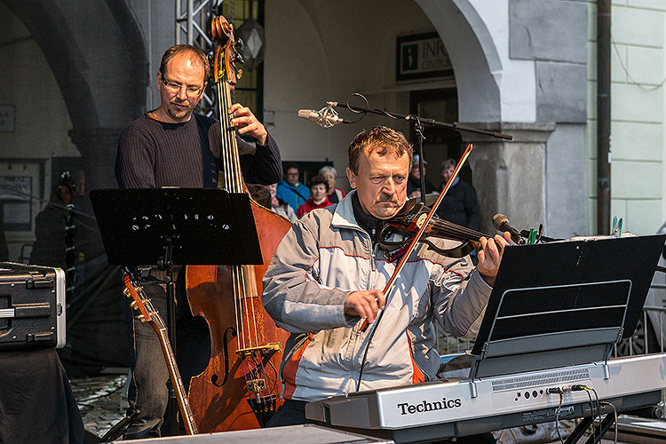 St.-Wenzels-Fest und 18. Treffens der Berg- und Hüttenstädte und -Dörfer Tschechiens in Český Krumlov, 26.9.2014