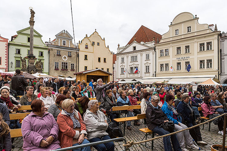 Svatováclavské slavnosti, Mezinárodní folklórní festival a 18. setkání hornických měst a obcí České Republiky v Českém Krumlově, 27.9.2014