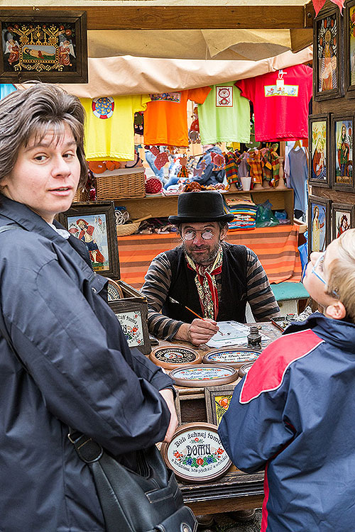 Saint Wenceslas Celebrations, International Folklore Festival and 18th Annual Meeting of Mining and Metallurgy Towns of the Czech Republic in Český Krumlov, 27.9.2014