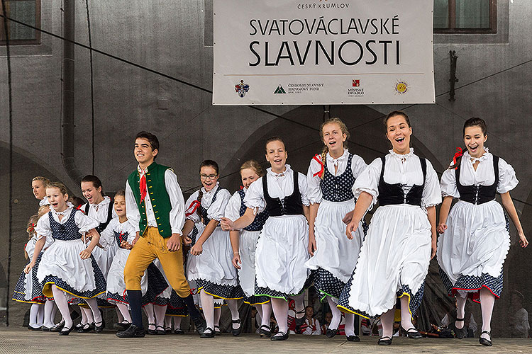 St.-Wenzels-Fest, Internationales Folklorefestival und 18. Treffens der Berg- und Hüttenstädte und -Dörfer Tschechiens in Český Krumlov, 27.9.2014