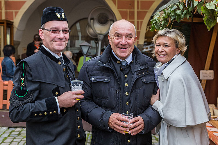 Saint Wenceslas Celebrations, International Folklore Festival and 18th Annual Meeting of Mining and Metallurgy Towns of the Czech Republic in Český Krumlov, 27.9.2014