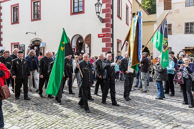 St.-Wenzels-Fest, Internationales Folklorefestival und 18. Treffens der Berg- und Hüttenstädte und -Dörfer Tschechiens in Český Krumlov, 27.9.2014