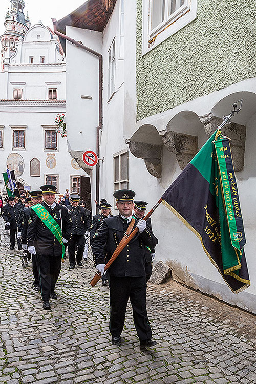 St.-Wenzels-Fest, Internationales Folklorefestival und 18. Treffens der Berg- und Hüttenstädte und -Dörfer Tschechiens in Český Krumlov, 27.9.2014