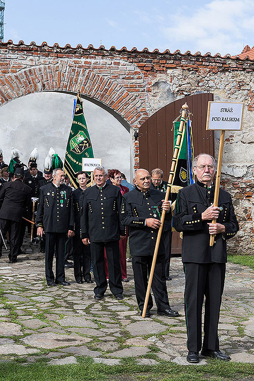 St.-Wenzels-Fest, Internationales Folklorefestival und 18. Treffens der Berg- und Hüttenstädte und -Dörfer Tschechiens in Český Krumlov, 27.9.2014