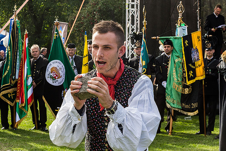 St.-Wenzels-Fest, Internationales Folklorefestival und 18. Treffens der Berg- und Hüttenstädte und -Dörfer Tschechiens in Český Krumlov, 27.9.2014