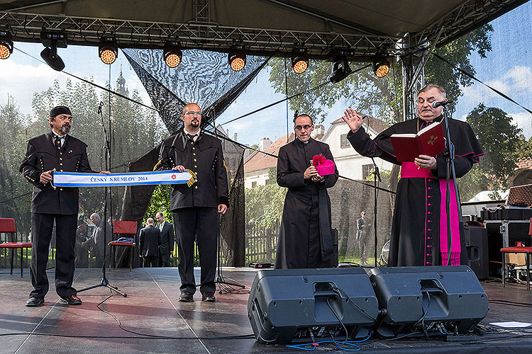 Saint Wenceslas Celebrations, International Folklore Festival and 18th Annual Meeting of Mining and Metallurgy Towns of the Czech Republic in Český Krumlov, 27.9.2014