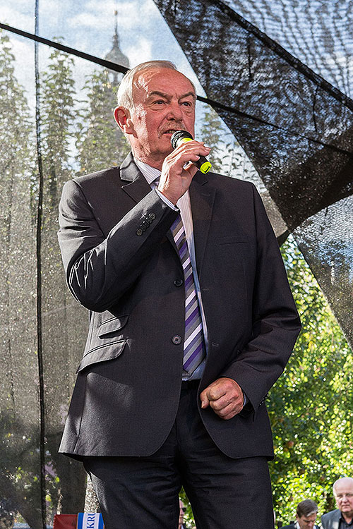 Saint Wenceslas Celebrations, International Folklore Festival and 18th Annual Meeting of Mining and Metallurgy Towns of the Czech Republic in Český Krumlov, 27.9.2014