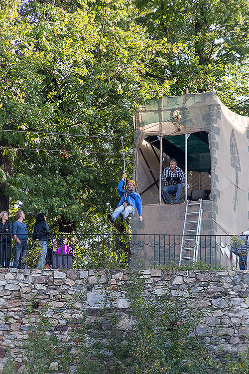 St.-Wenzels-Fest, Internationales Folklorefestival und 18. Treffens der Berg- und Hüttenstädte und -Dörfer Tschechiens in Český Krumlov, 27.9.2014