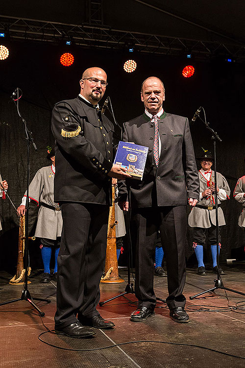 St.-Wenzels-Fest, Internationales Folklorefestival und 18. Treffens der Berg- und Hüttenstädte und -Dörfer Tschechiens in Český Krumlov, 27.9.2014