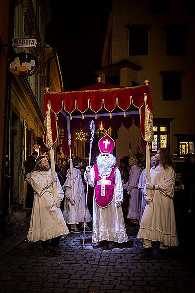 Mikulášská nadílka 5.12.2014, Advent a Vánoce v Českém Krumlově