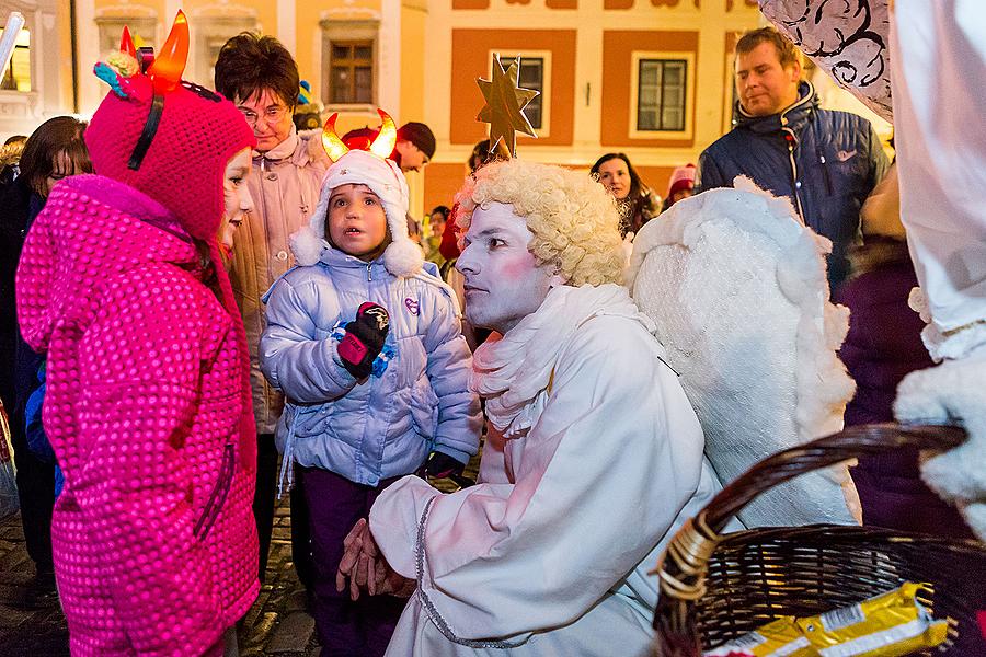 Mikulášská nadílka 5.12.2014, Advent a Vánoce v Českém Krumlově