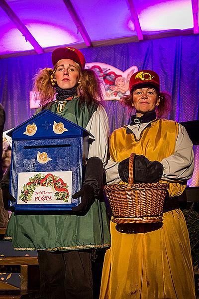 Jesuleins Postamt Zum Goldenen Engel und Ankunft der Weißen Frau 7.12.2014, Advent und Weihnachten in Český Krumlov