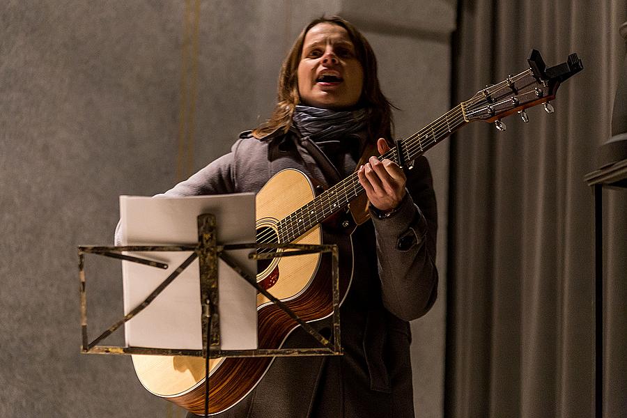 Lakomá Barka: Weihnachtssingen in der Synagoge 7.12.2014, Advent und Weihnachten in Český Krumlov