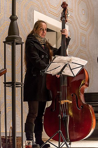 Lakomá Barka: Weihnachtssingen in der Synagoge 7.12.2014, Advent und Weihnachten in Český Krumlov