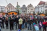 Konzerte: Akkordeon-Quartett der Kunstschule ZUŠ, „Nádrž“ von der Grundschule Za nádražím und Chlapi v sobě 13.12.2014, Advent und Weihnachten in Český Krumlov, Foto: Lubor Mrázek