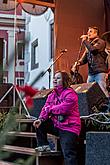 Concerts: accordion quartet of the Artistic Elementary, musical band “Nádrž” of the Elementary School Za nádražím and Chlapi v sobě 13.12.2014, Advent and Christmas in Český Krumlov, photo by: Lubor Mrázek