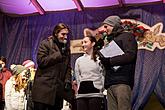 Singing Together at the Christmas Tree: Children from local kindergartens and elementary schools and Municipal Singing Choir Perchta, moderated by Jan Palkovič and Ivo Janoušek 14.12.2014, Advent and Christmas in Český Krumlov, photo by: Lubor Mrázek