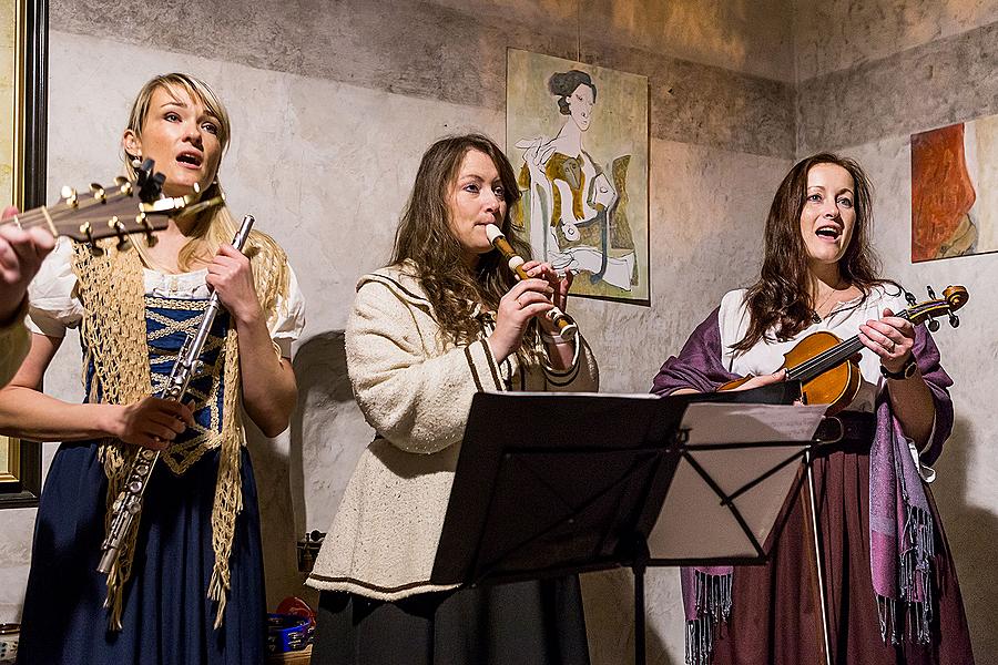 Kapka - traditionelles Weihnachtskonzert der Krumauer Folkband, 25.12.2014