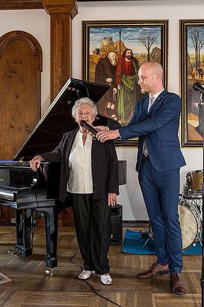 Concert for the 70th anniversary of the end of World War II - Swing Trio Avalon and Havelka Sisters, 7.5.2015