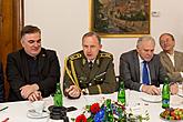 The USA ambassador to the Czech Republic Andrew H. Schapiro and the commander of US forces in Europe, Gen. Frederick B. Hodges in Český Krumlov, 8.5.2015, photo by: Lubor Mrázek