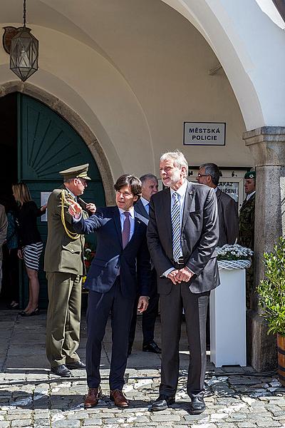 Ceremonial unveiling of a memorial plaque, townsquare Svornosti Český Krumlov, 8.5.2015