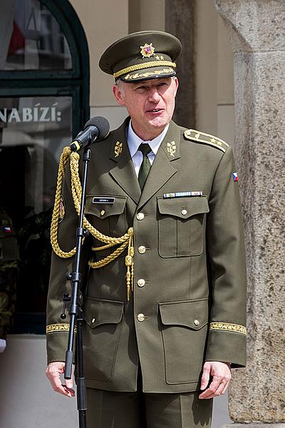 Ceremonial unveiling of a memorial plaque, townsquare Svornosti Český Krumlov, 8.5.2015