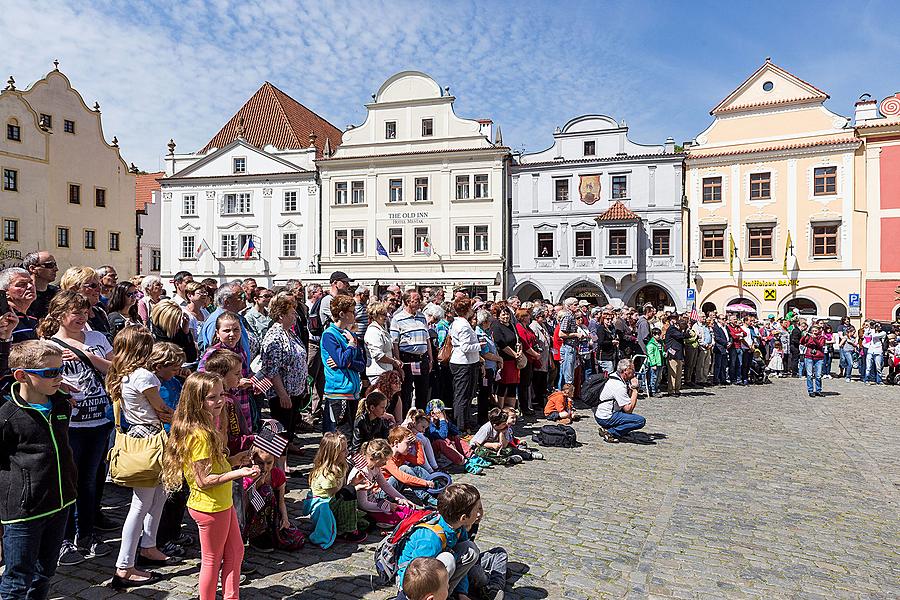 Ceremonial unveiling of a memorial plaque, townsquare Svornosti Český Krumlov, 8.5.2015