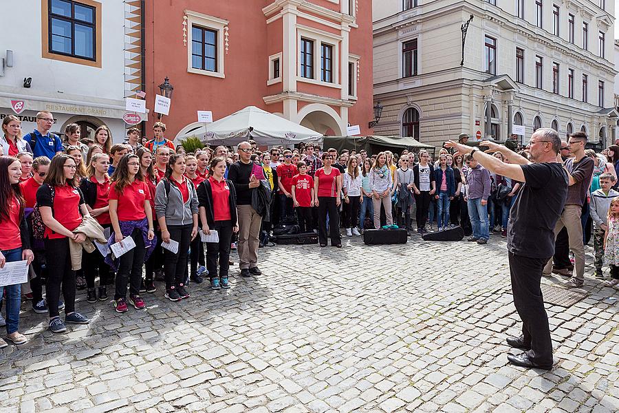Slavnostní akt u příležitosti 70. výročí konce II. světové války, náměstí Svornosti Český Krumlov, 8.5.2015